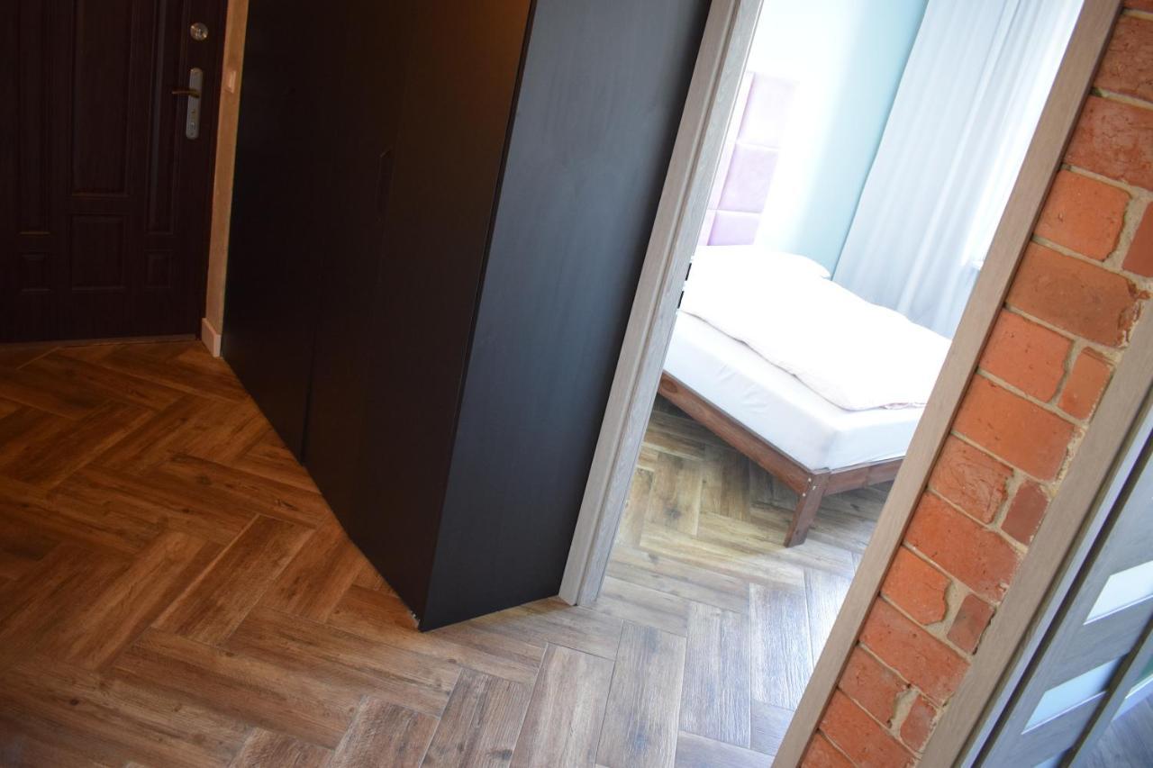 Apartament 3 Pokoje Balkon 50M2 Wyposazone Parking Apartment Wroclaw Exterior photo